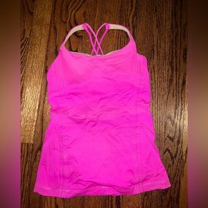 Lululemon pink tank